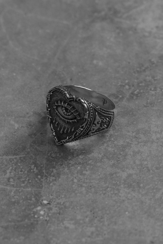 love heart eye sterling silver ring